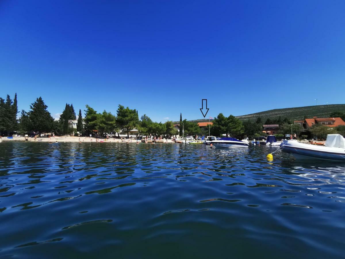 Villa Punta Blava - Beach Front, Ideal For Family Vacation With Kids, Large Terraces With Sea View, Internet, Netflix, No Pets Allowed Obrovac Eksteriør billede